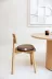 PPV-02.36CMA_HiRes_PNG_RGB_VLUV_PIL+PED_STOV_Macchiato_Mood_Product on chair_01